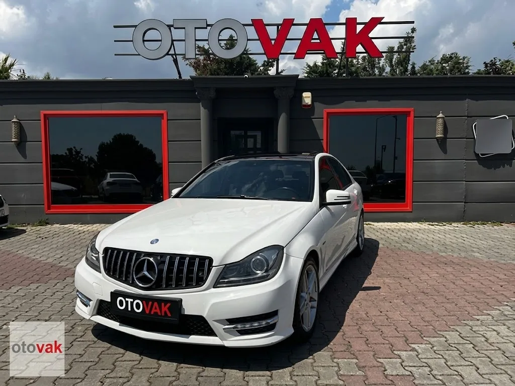 2013 MODEL MERCEDES-BENZ C180 AVANTGARDE CAM TAVAN DERİ KOLTUK