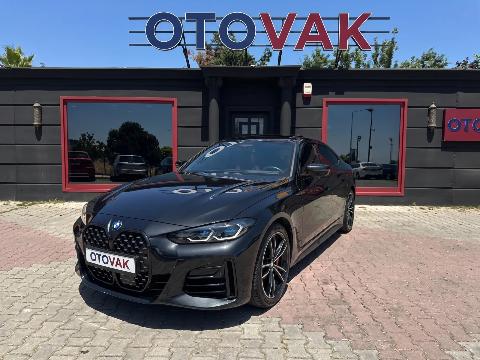 2023 420İ GRAN COUPE HARMAN KARDON KÖR NKTA KABLOSUZ SARJ HATASZ